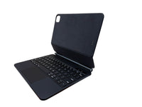 Teclado Magnético con conexión original, iPad Pro 13” M4 2024